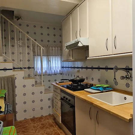 Ubytování v soukromí Bedroom With Private Bathroom One Bedroom Family In Forest With Good View 80m2 Large Swimming Pool In Music The Garden And Swimmingpool And Garden Are Shared *